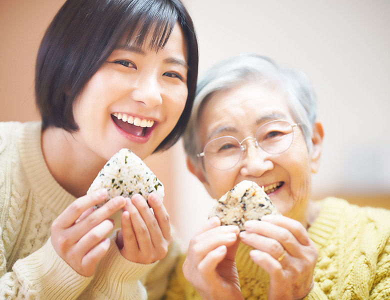 守谷（茨城県守谷市）の歯医者、医療法人社団SMILELAND河合歯科で入れ歯治療